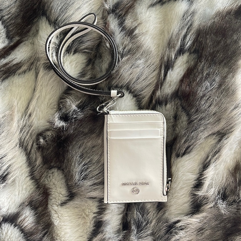 NWT Michael Kors new with tag Jetset charm